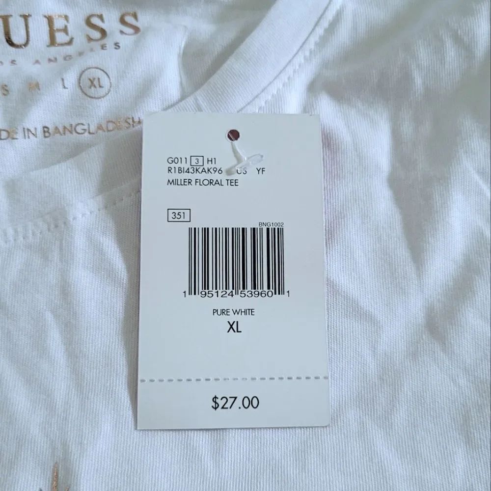 Guess❓Miller Floral💐 Graphic Tee👕 - NWT - Picture 15 of 15